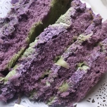 Jennivee’s Bakery - Ube velvet cake - Desserts Near Me - Chicago, Illinois