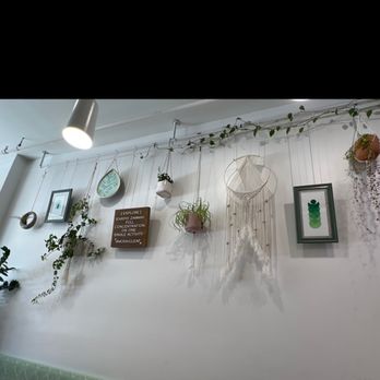 Mikkusu Matcha Tea House - Decor - Coffee & Tea Near Me - Pittsburgh, Pennsylvania Mikkusu Matcha Tea House - Decor - Coffee & Tea Near Me - Pittsburgh, Pennsylvania