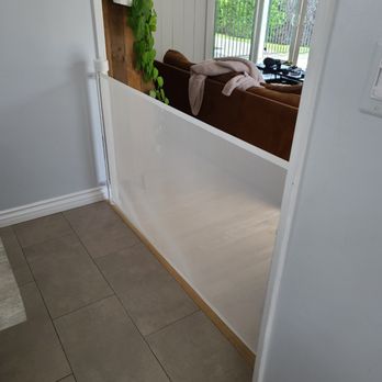 Socal Baby Proofer - Retractable gate for large openings - Childproofing Near Me Socal Baby Proofer - Retractable gate for large openings - Childproofing Near Me