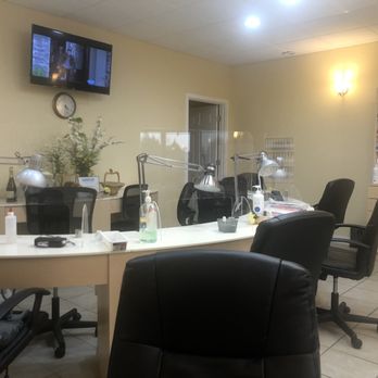 Soh Nails & Spa - Nail area - Nail Salons Near Me - Tacoma, Washington Soh Nails & Spa - Nail area - Nail Salons Near Me - Tacoma, Washington