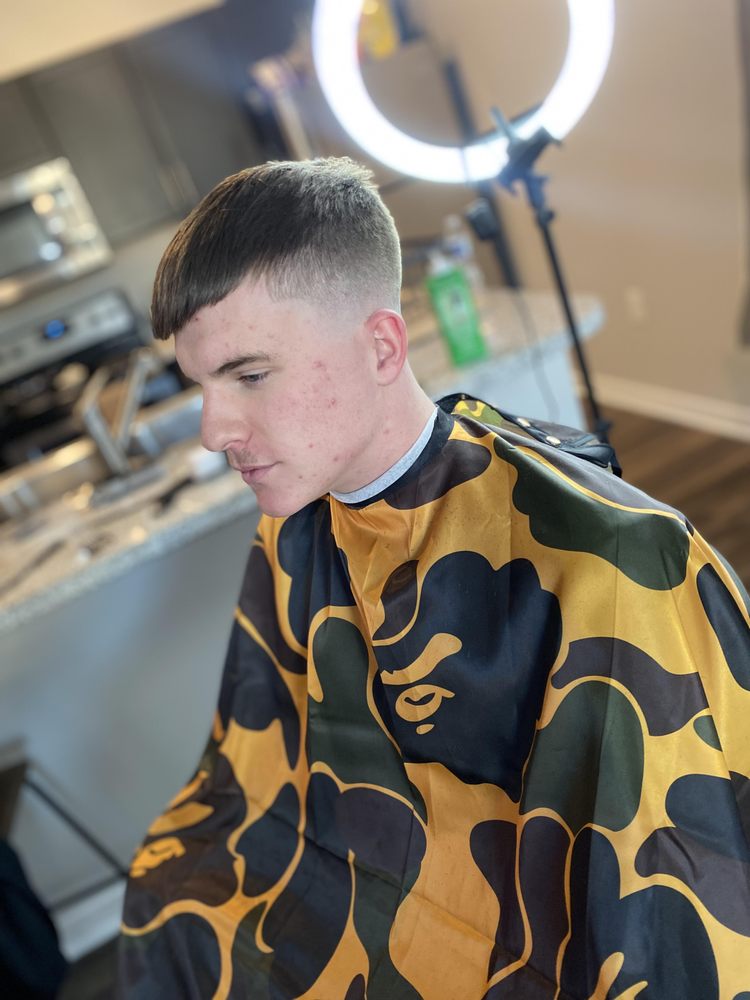 CJ The Barber Logo