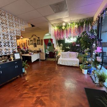 Thai Mint - Lobby - Thai Near Me - Colorado Springs, Colorado Thai Mint - Lobby - Thai Near Me - Colorado Springs, Colorado