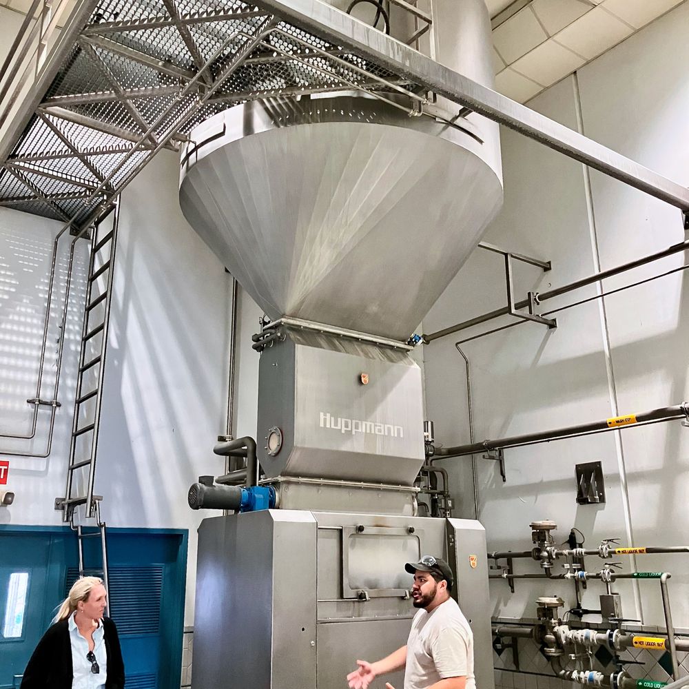 Sierra Nevada Brewing - The largest grain crusher I've ever seen. - Breweries Near Me - Chico, California Sierra Nevada Brewing - The largest grain crusher I've ever seen. - Breweries Near Me - Chico, California