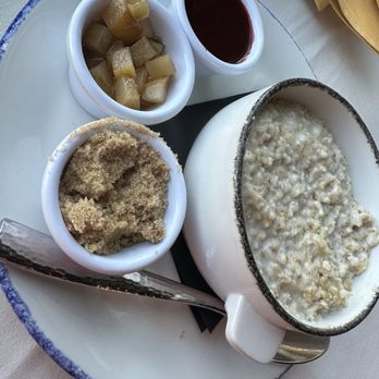 Fiddletree Kitchen & Bar - Oatmeal! - New American Near Me - Lexington, Kentucky Fiddletree Kitchen & Bar - Oatmeal! - New American Near Me - Lexington, Kentucky