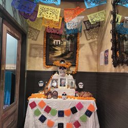 La Hacienda Mexican Restaurant - Día de los Muertos Altar