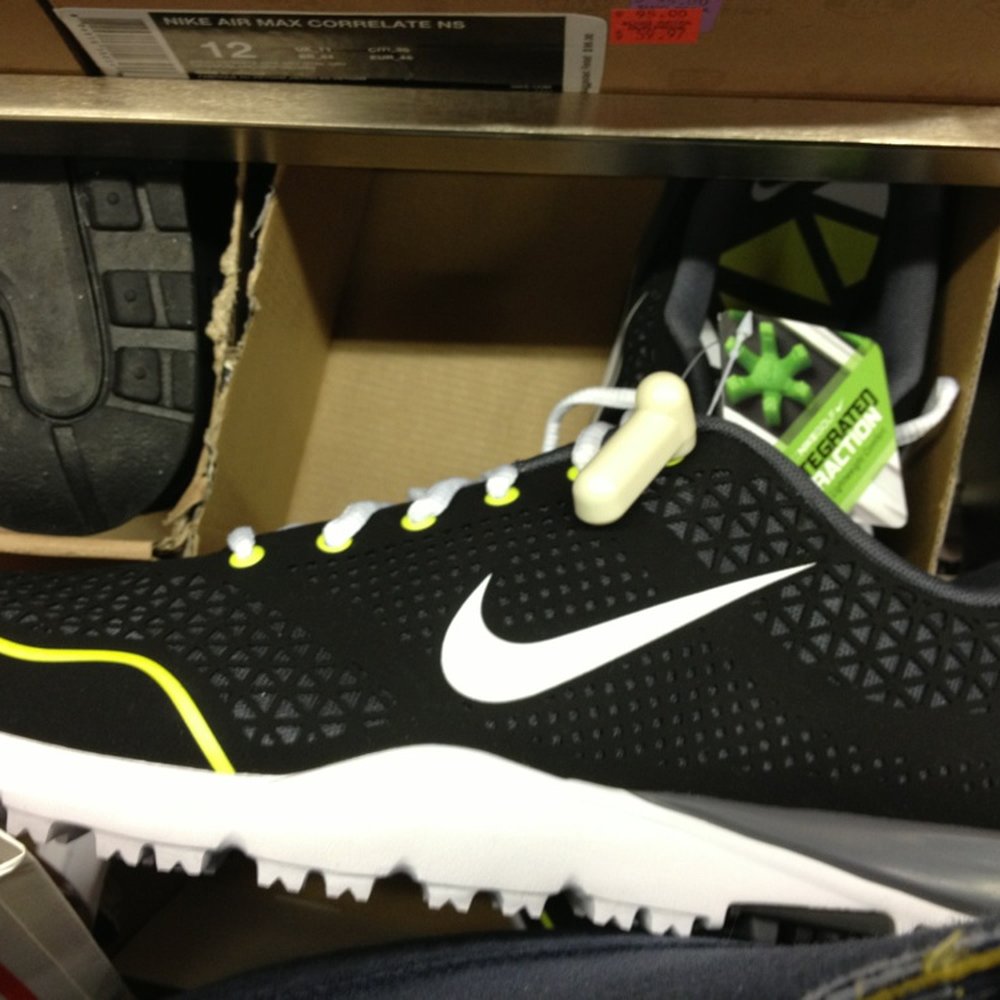 Nike Factory Store - Aurora - For the golfer - Outlet Stores Near Me - Aurora, Illinois Nike Factory Store - Aurora - For the golfer - Outlet Stores Near Me - Aurora, Illinois