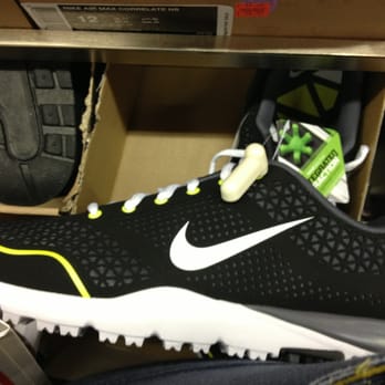 Nike Factory Store - Aurora - For the golfer - Outlet Stores Near Me - Aurora, Illinois
