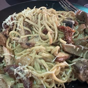 Kismet’s Landing - Smoked Chicken Linguini - Sushi Bars Near Me - Reedsport, Oregon Kismet’s Landing - Smoked Chicken Linguini - Sushi Bars Near Me - Reedsport, Oregon