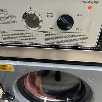 Grandma Laundry Corner - Broken machine - Laundry Services Near Me - Brooklyn, New York Grandma Laundry Corner - Broken machine - Laundry Services Near Me - Brooklyn, New York
