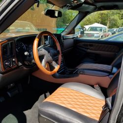 Bautista Headliners & Auto Upholstery
