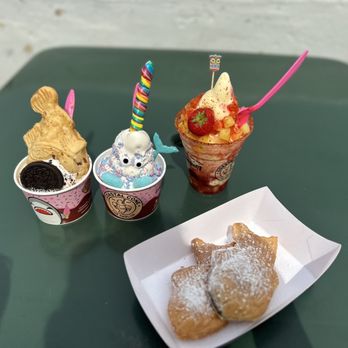 Coastal Cone - Ice Cream & Frozen Yogurt Near Me - Ventura, California Coastal Cone - Ice Cream & Frozen Yogurt Near Me - Ventura, California
