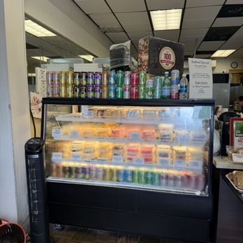 Adela’s Country Eatery - Hawaiian Near Me - Kaneohe, Hawaii