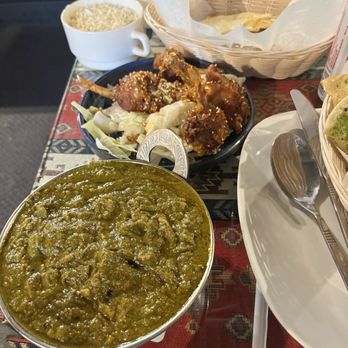 Aroma Grill & Bar - Saag(Spinach) Chicken - Indian Near Me - Dallas, Pennsylvania Aroma Grill & Bar - Saag(Spinach) Chicken - Indian Near Me - Dallas, Pennsylvania