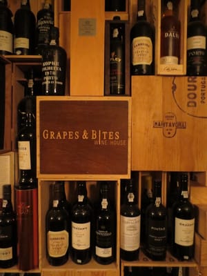 Grapes & Bites by null
