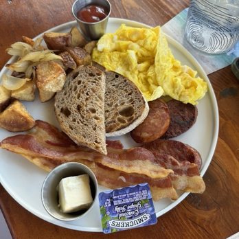 Lulu's Waikiki - Breakfast Platter - Burgers Near Me - Honolulu, Hawaii Lulu's Waikiki - Breakfast Platter - Burgers Near Me - Honolulu, Hawaii