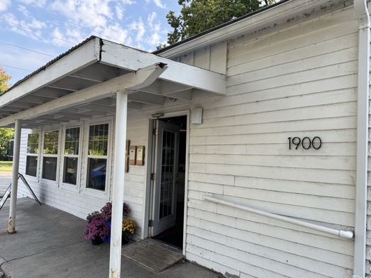 1900 Barker Ave by null