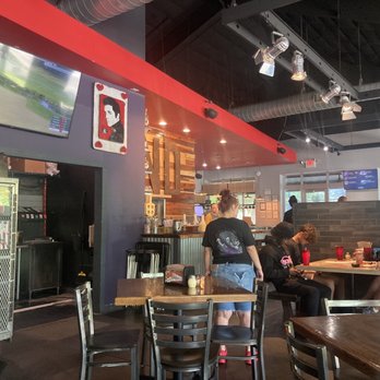 Rock'n Dough - Seating area - Pizza Near Me - Jackson, Tennessee
