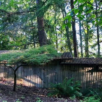 Big Rock Garden - Parks Near Me - Bellingham, Washington Big Rock Garden - Parks Near Me - Bellingham, Washington