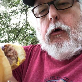 Bradley's Country Store - Pure eating pleasure. - Grocery Near Me - Tallahassee, Florida