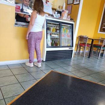 El Sabor De Guadalajara - You order at the counter and then find a table. The place is small with indoor seats for 20 but we found seats easily enough. - Seafood Near Me - Richmond, California