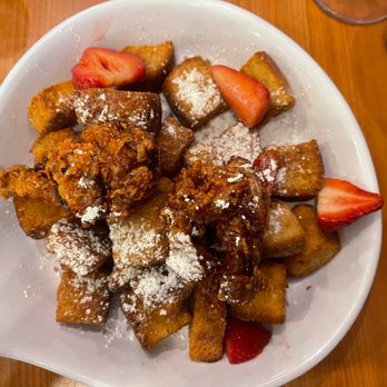 Ruby Slipper Decatur - Sweet Heat Chicken & French Toast Bites - Breakfast & Brunch Near Me - New Orleans, Louisiana Ruby Slipper Decatur - Sweet Heat Chicken & French Toast Bites - Breakfast & Brunch Near Me - New Orleans, Louisiana