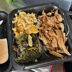 Chicken greens Mac and Cheese