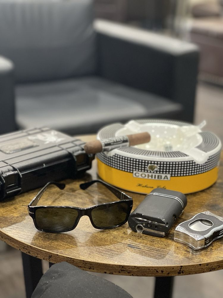 Legends Cigar Lounge