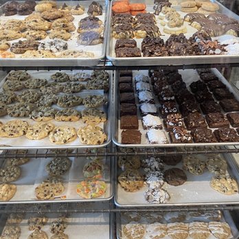 Sis' Sweets Coffee Shop - So many choices! - Cupcakes Near Me - Leavenworth, Kansas Sis' Sweets Coffee Shop - So many choices! - Cupcakes Near Me - Leavenworth, Kansas