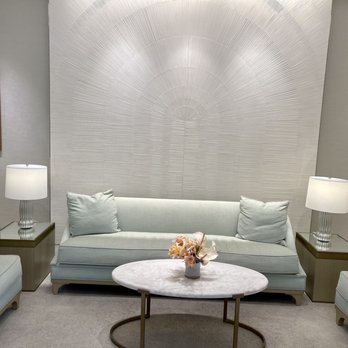 Tiffany & Co - waiting area - Jewelry Near Me - Honolulu, Hawaii Tiffany & Co - waiting area - Jewelry Near Me - Honolulu, Hawaii