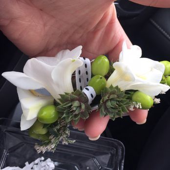 Bunches - Florists Near Me - Los Gatos, California