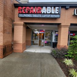 Repairable Gadgets - Suwanee - Repairable Gadgets Front Entrance. iPhone Screen Repair, iPhone Battery Repair, iPhone Charging Port Repair, iPhone camera repair