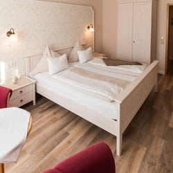 Landhotel Bauernstuben - Frisch Renoviert: Zimmer Nr 10 bis 14 im Haupthaus