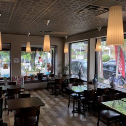 Ant Bookstore & Cafe