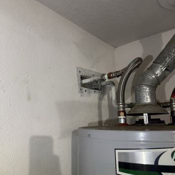 Yeyo’s Insulation & Pest Control - Wildlife control in garage - Insulation Installation Near Me Yeyo’s Insulation & Pest Control - Wildlife control in garage - Insulation Installation Near Me