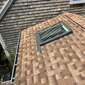 Skytop construction - Velux FS M04 Skylight #2 with retractable shade. - Roofing Near Me - E BRIDGEWTR, Massachusetts