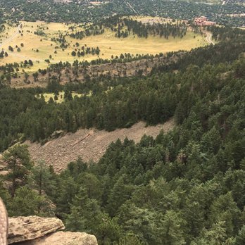 Royal Arch - The view from the Royal Arch - Hiking Near Me
