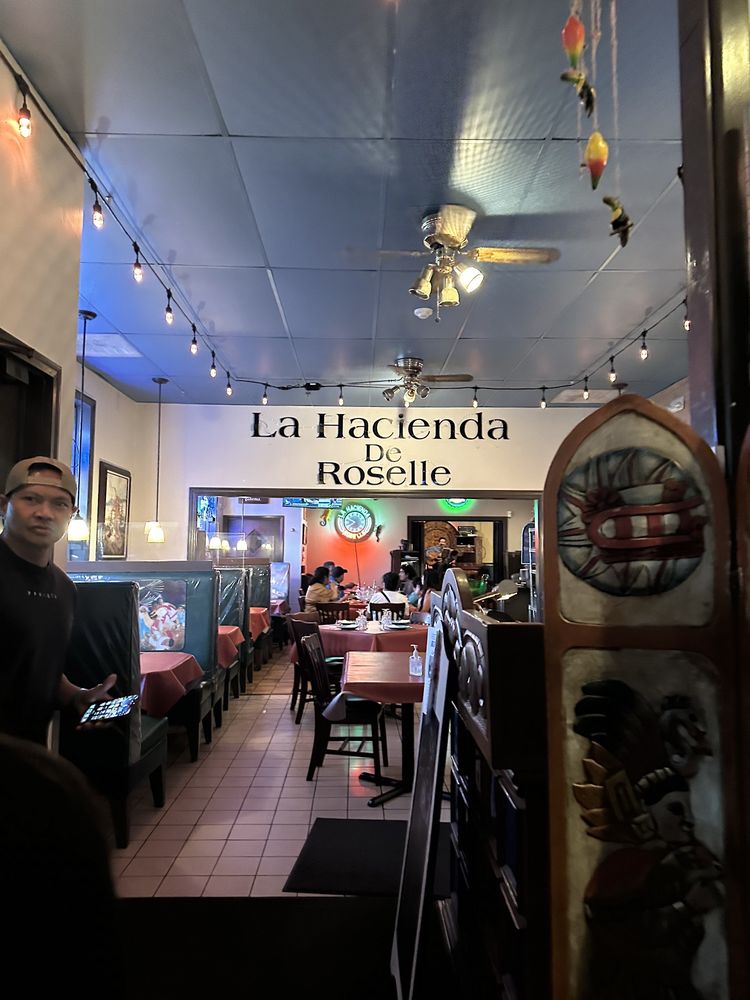 La Hacienda de Roselle