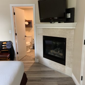 Sunset Inn - Hotels Near Me - Pacific Grove, California