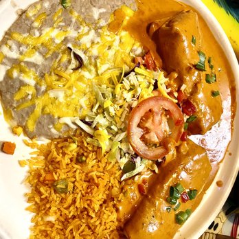 El Tapatio - Chimichangas Chipotle - Bars Near Me - Flagstaff, Arizona