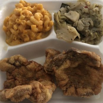 OL' Henry Restaurant - Fried Pork Chop, Mac and Cheese, and Cabbage - Soul Food Near Me - St. Louis, Missouri