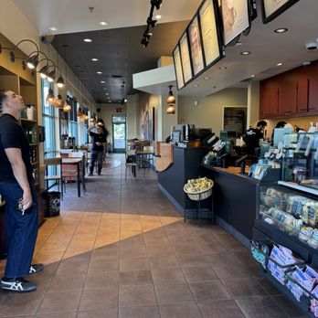Starbucks - Coffee & Tea Near Me - Reno, Nevada