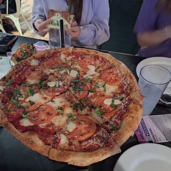 Mellow Mushroom Clemson - Margarita pizza - Pizza Near Me - Clemson, South Carolina