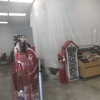 Petco - Pet Stores Near Me - Escondido, California Petco - Pet Stores Near Me - Escondido, California