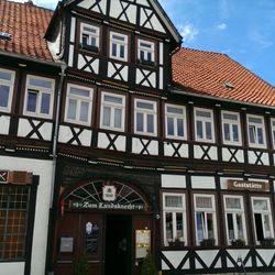 Restaurant Landsknecht - Außenansicht von der Straße