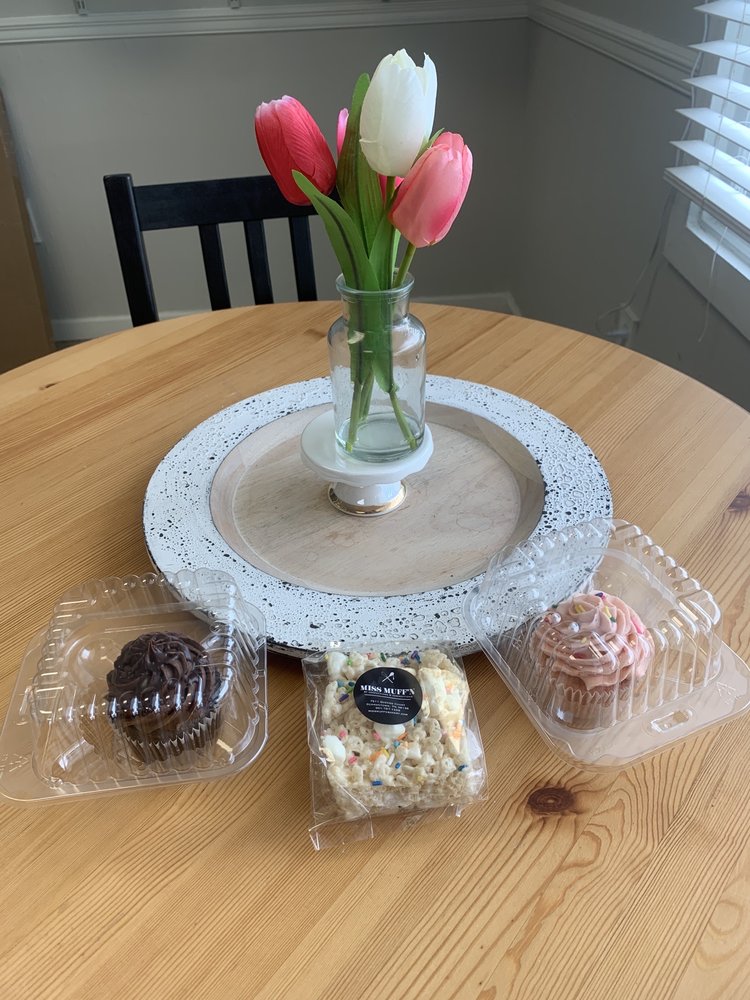 MISS MUFF’N 28 Photos & 38 Reviews 7511 Queens Ct, Germantown, TN