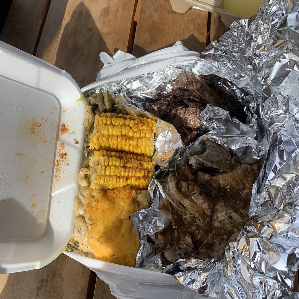 Kee's Loaded Kitchen - Mac/ corn/ greens&greenbeans/ brisket / chicken gravy rice - Comfort Food Near Me - Portland, Oregon