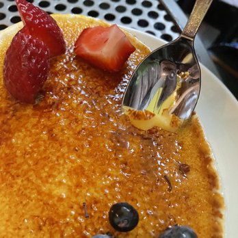 Chandler's - Creme brûlée - New American Near Me - Petoskey, Michigan