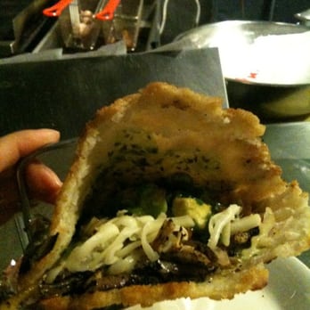 Mr Pollo - Mmm look at that scrumptious chicken arepa!! - New American Near Me - San Francisco, California Mr Pollo - Mmm look at that scrumptious chicken arepa!! - New American Near Me - San Francisco, California