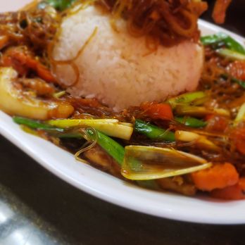 Mai's Spicy Kitchen - (noodles did not come on top of the rice bowl) . Customer placed it their before picture. Meal for 2-3 people/meals. - Sushi Bars Near Me - New Baltimore, Michigan Mai's Spicy Kitchen - (noodles did not come on top of the rice bowl) . Customer placed it their before picture. Meal for 2-3 people/meals. - Sushi Bars Near Me - New Baltimore, Michigan