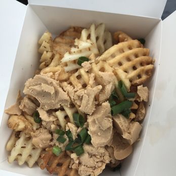 Manna Kitchen - Poutine with gravy on the side - Vegan Near Me - Lisle, Illinois